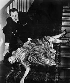 美国电影蝙蝠在线观看,黑暗之夜，在线惊悚揭幕